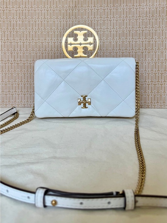 Tory Burch Handbags - Tory Burch Kira Diamond Quilted crossbody